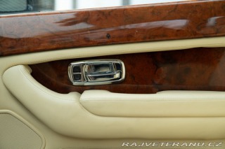 Bentley Arnage  1999