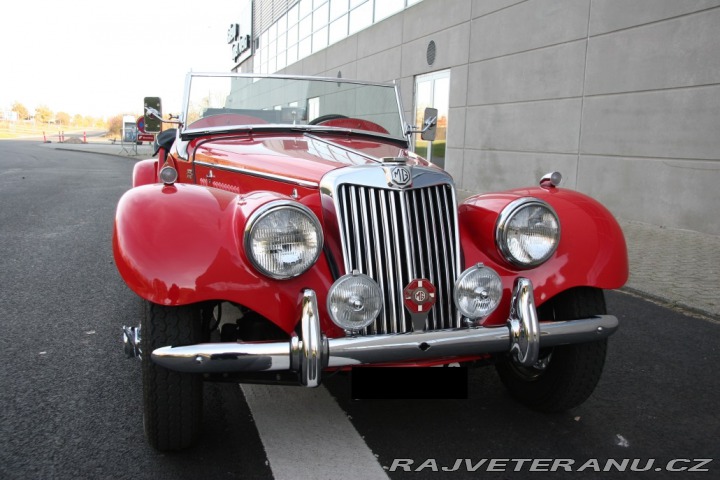 MG TF NYNÍ REZERVOVÁNO 1954