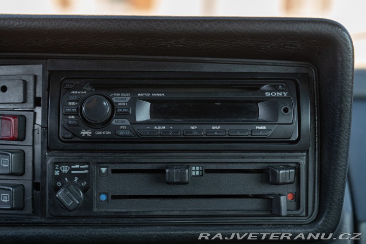 Volkswagen Golf CABRIOLET 1990