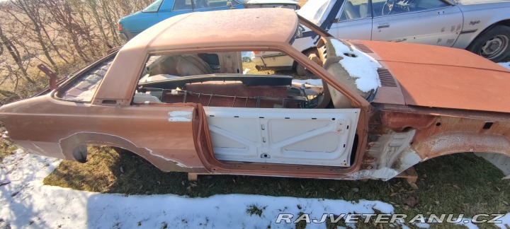 Mitsubishi Ostatní modely Sapporo 2ks+ kastle 1977