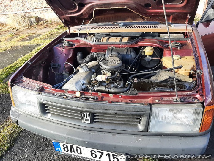 Moskvič 2141 Aleko 1990