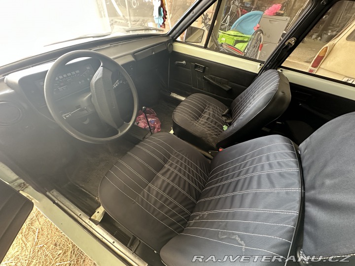 Škoda 105  1988