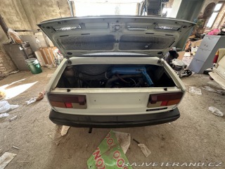 Škoda 105 1988