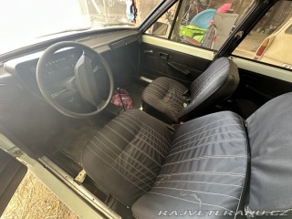 Škoda 105 1988