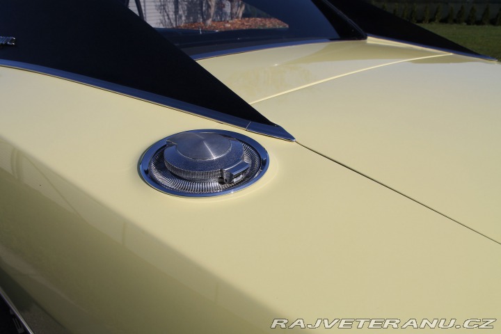 Dodge Charger 383 V8, manuál 1968
