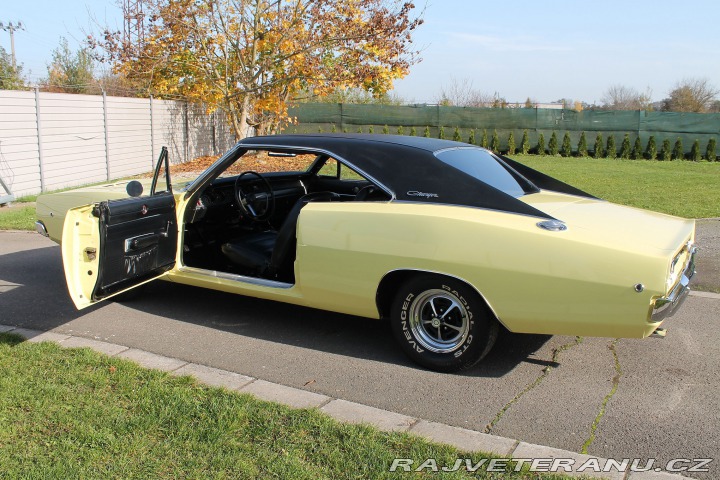 Dodge Charger 383 V8, manuál 1968