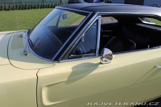 Dodge Charger 383 V8, manuál 1968