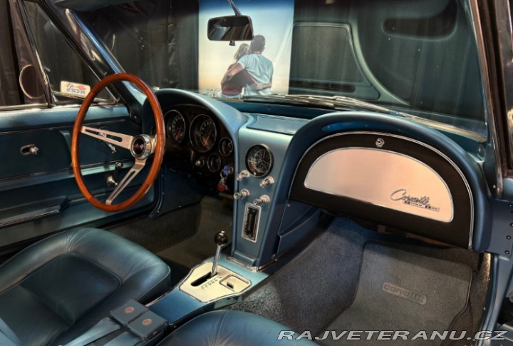 Chevrolet Corvette C2 1965