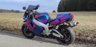 Yamaha Ostatní modely YZF 750 R 1997