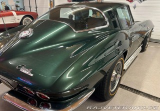 Chevrolet Corvette C2 1965
