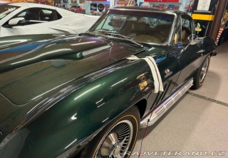 Chevrolet Corvette C2 1965