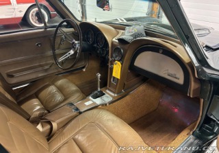 Chevrolet Corvette C2 1965
