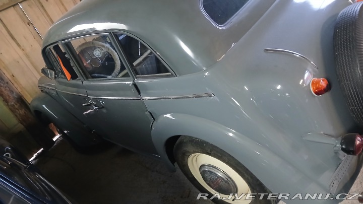 Moskvič 401 1951