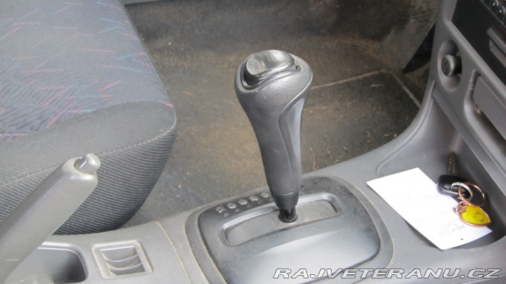 Mitsubishi Colt C1O - CJS11 Colt 5 1998