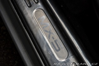 Mazda MX-5  2001