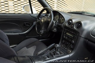 Mazda MX-5  2001