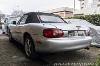 Mazda MX-5  2001