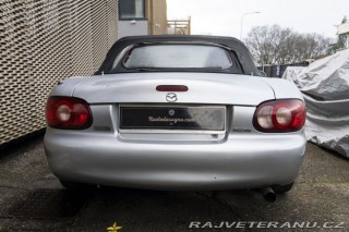 Mazda MX-5  2001