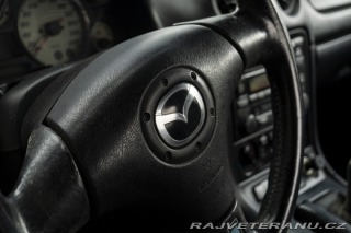 Mazda MX-5  2001