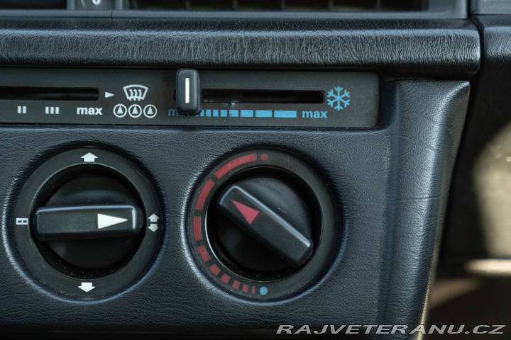 Mercedes-Benz 190 E 1988