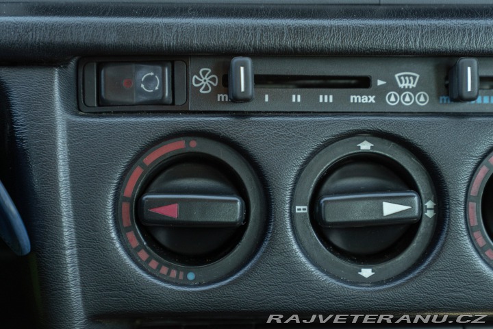 Mercedes-Benz 190 E 1988