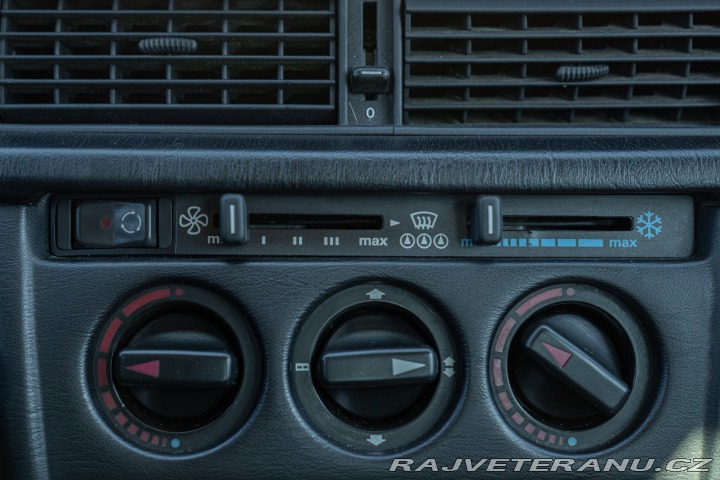 Mercedes-Benz 190 E 1988