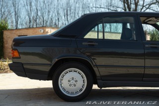 Mercedes-Benz 190 E 1988