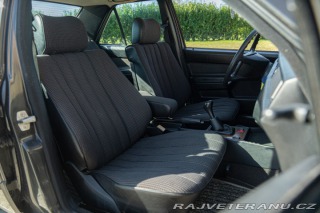 Mercedes-Benz 190 E 1988