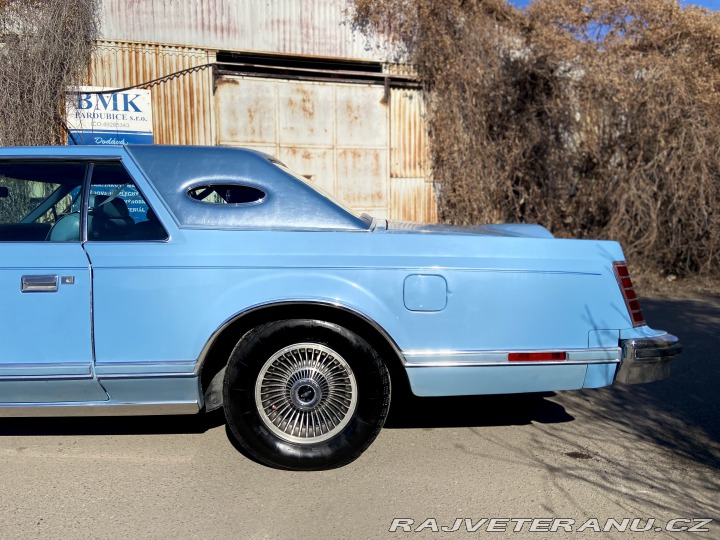 Lincoln Mark V 1979