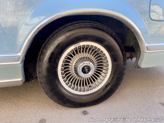 Lincoln Mark V 1979