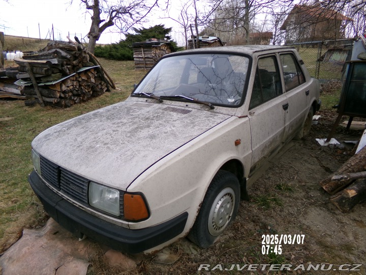 Škoda 120 1800