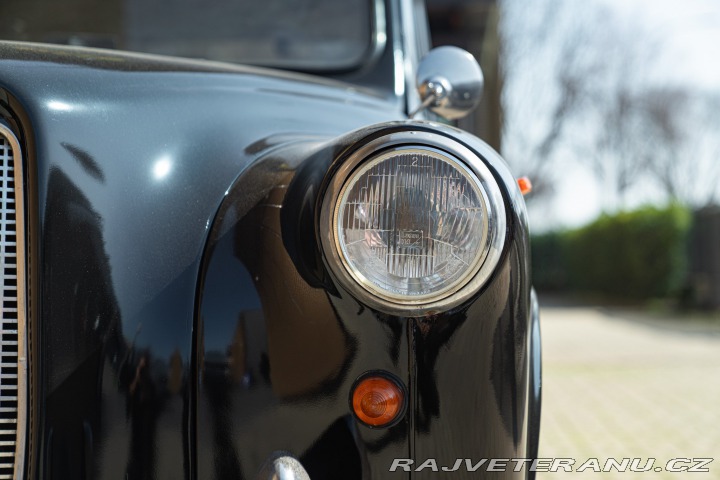 Austin Ostatní modely FX4 LONDON TAXI 1961