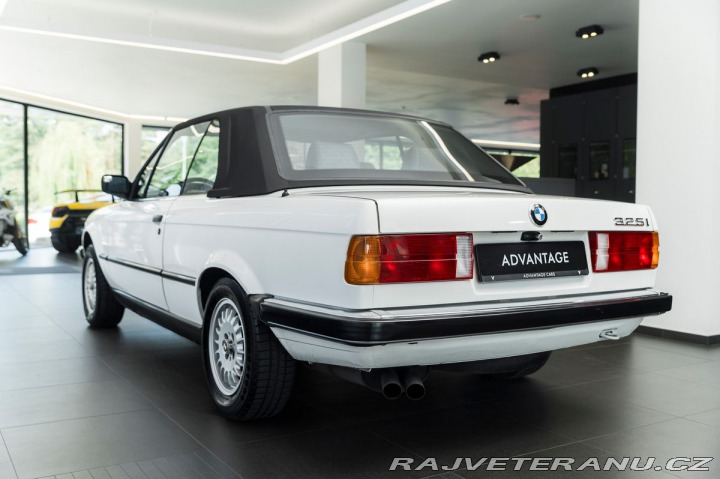 BMW 3 E30 325i Cabrio / Hardtop 1987