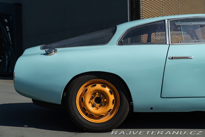 Alfa Romeo Giulietta SZ CODA TRONCA REPLICA 1989