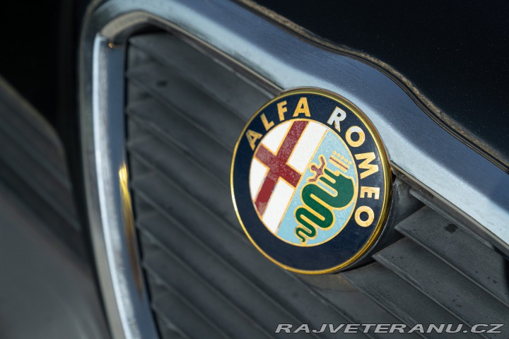 Alfa Romeo 164 TWIN SPARK 1990