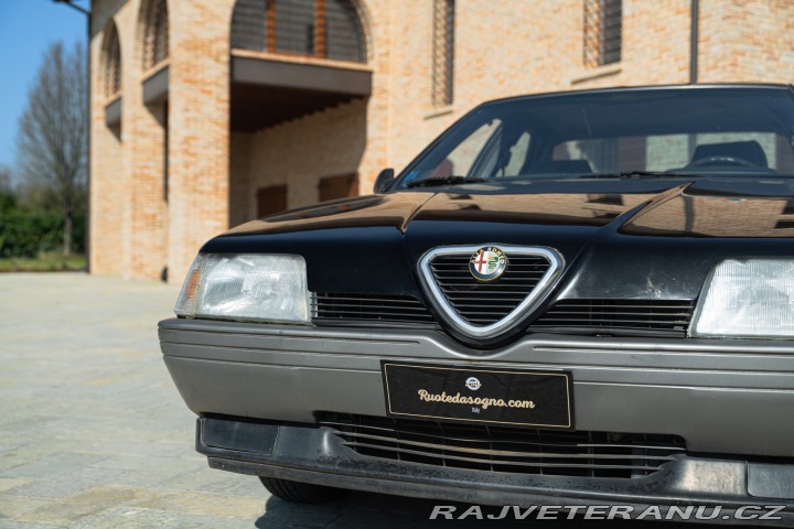Alfa Romeo 164 TWIN SPARK 1990