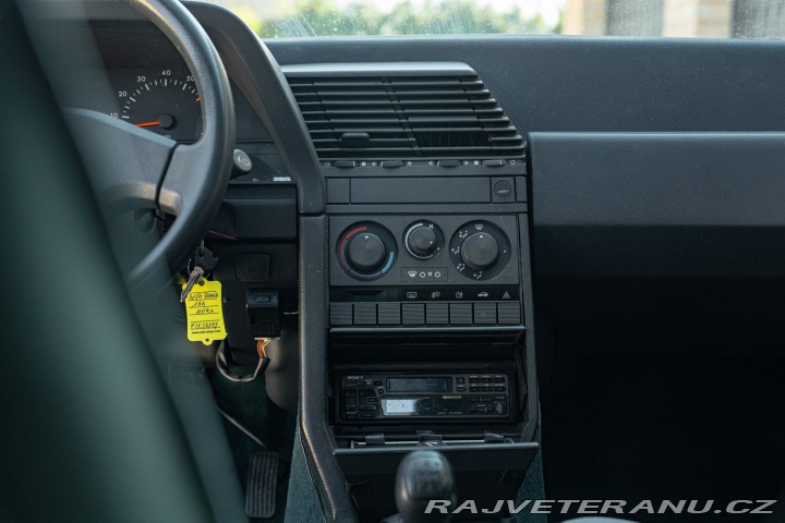 Alfa Romeo 164 TWIN SPARK 1990