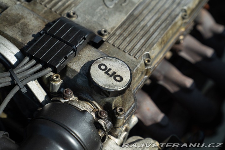 Alfa Romeo 164 TWIN SPARK 1990
