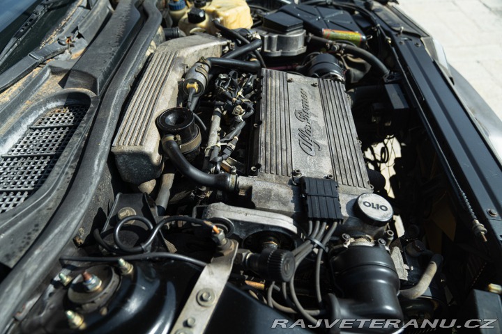 Alfa Romeo 164 TWIN SPARK 1990