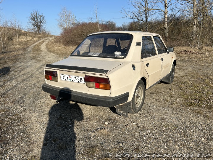 Škoda 120  1988