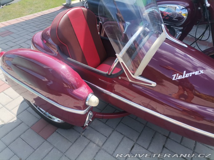 Jawa 350 360 panelka a side 1973