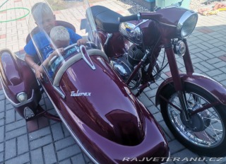 Jawa 350 360 panelka a side 1973