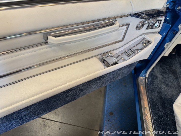 Cadillac DeVille Convertible 1966