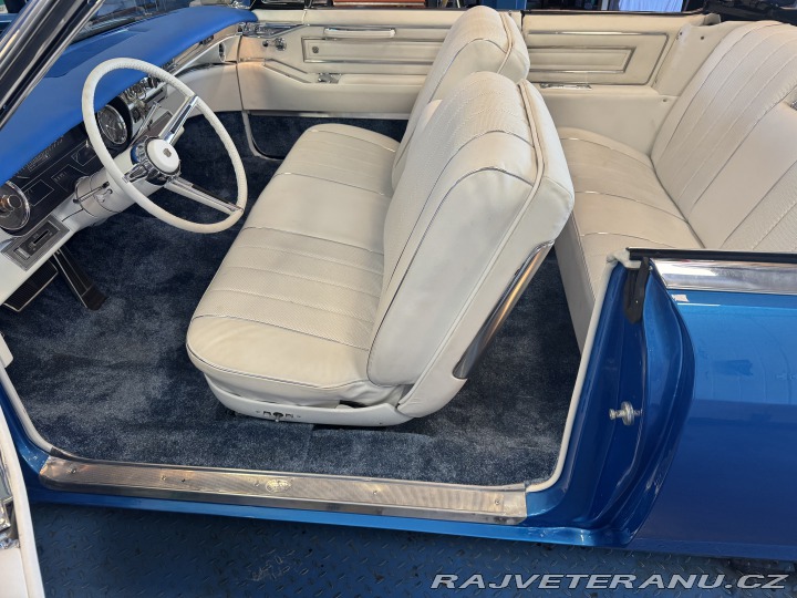 Cadillac DeVille Convertible 1966
