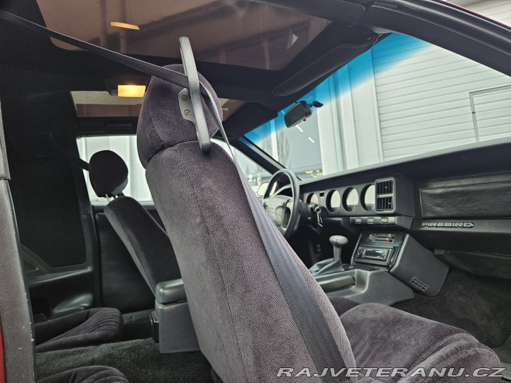 Pontiac Firebird 3.1 V6 TARGA 1992