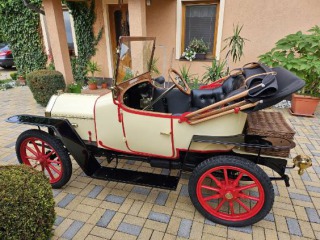 Ostatní značky Ostatní modely LE ZEBRE 1913 REZERVACE 1913