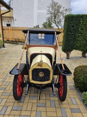 Ostatní značky Ostatní modely LE ZEBRE 1913 REZERVACE 1913