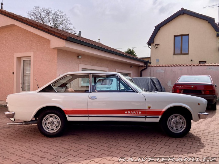 Fiat 124 CC Coupe 1600 Sport REZER 1973
