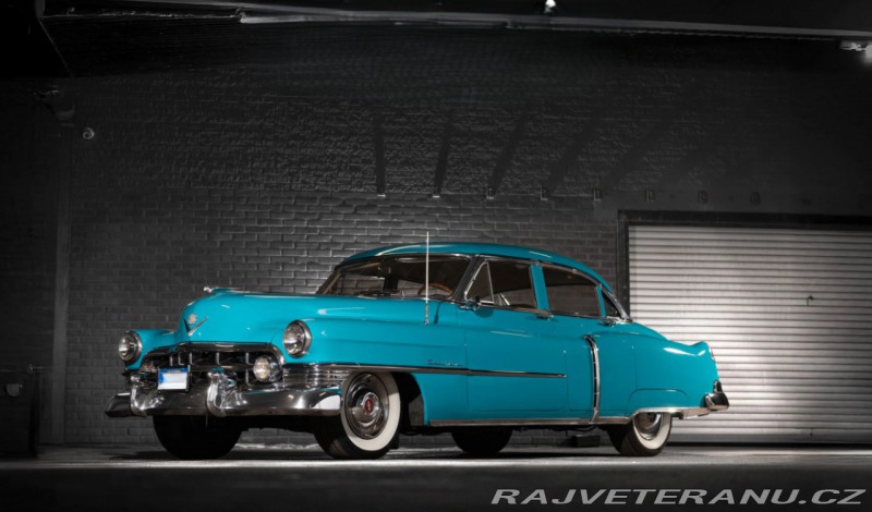 Cadillac Series 62 