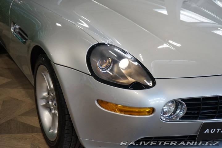 BMW Z8 Roadster Hardtop Manuál V 2000
